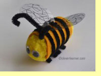 make a bumble bee craft with kids